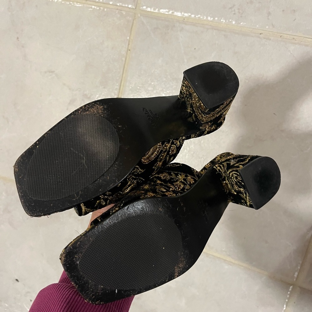 MOMO NY X ANTHROPOLOGIE mules - Picture 3 of 3
